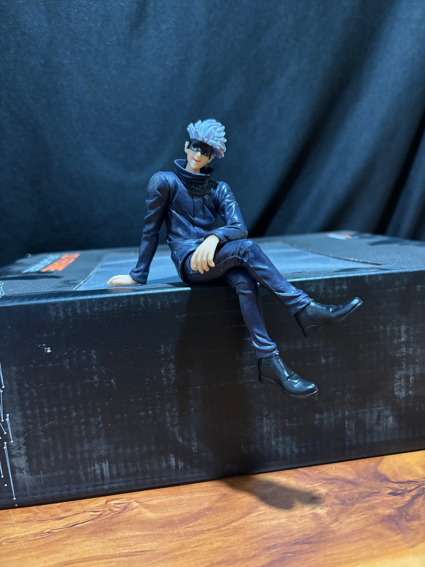 Gojo Sitting Figure 14cm