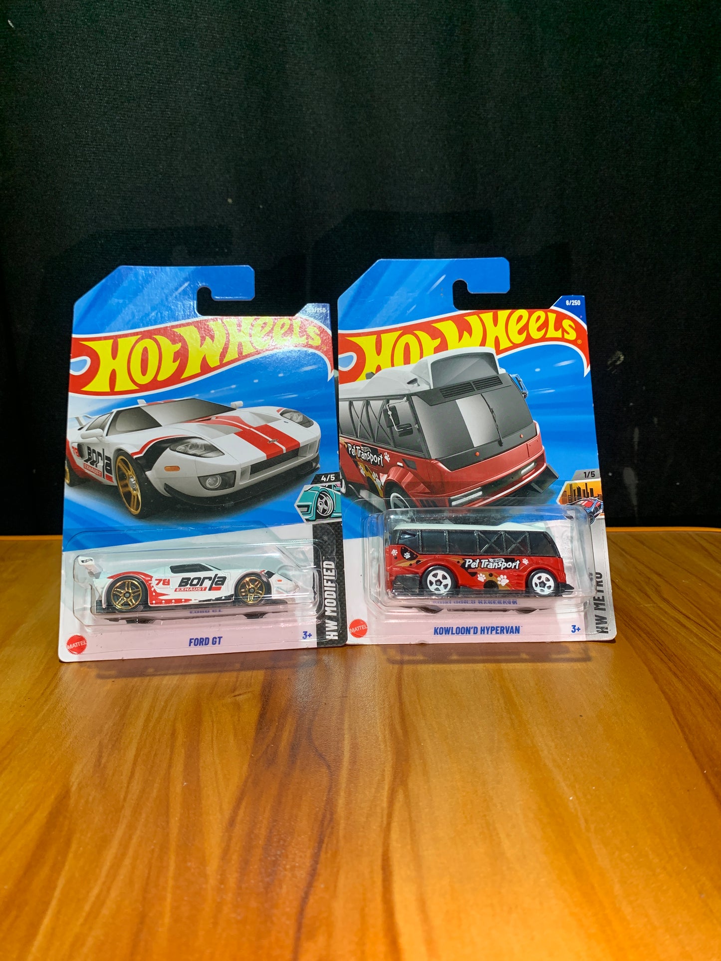 Ford Gt & Kowloon’d Hypervan Combo