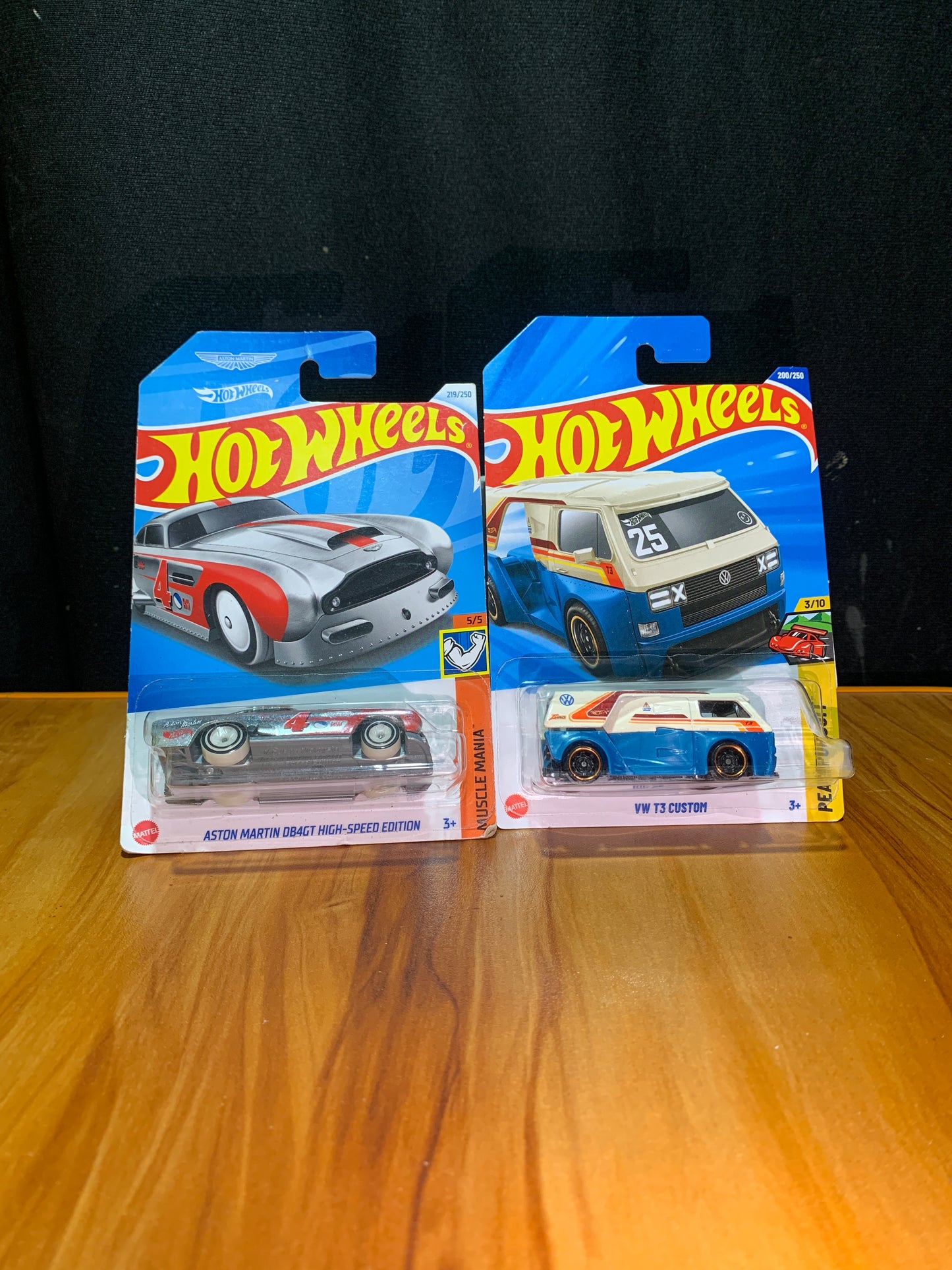 Aston Martin Db4gt High Speed Edition & Vw T3 Custom Combo