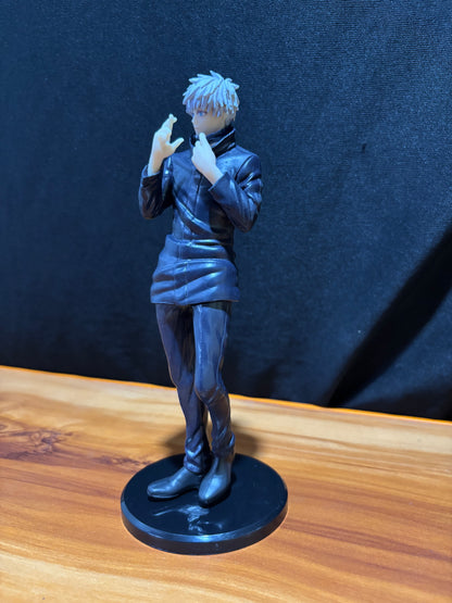 Gojo Figure 17cm