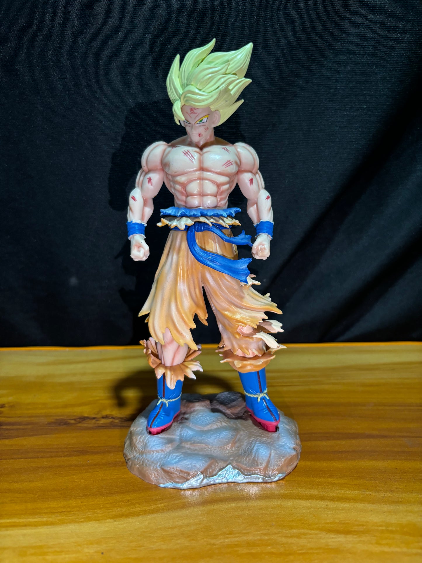Goku Figure 21cm
