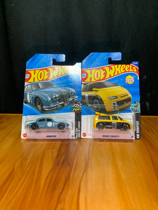 Jaguar Mk1 & Renualt Espace F1 Combo