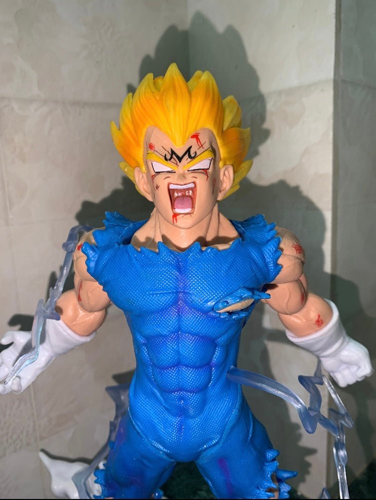 Majin Vegeta Premium Figure